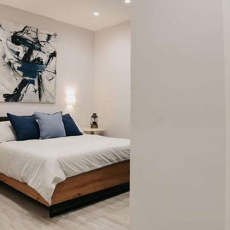 Terra Mia Suite - Chi Tene' O Mare Неаполь Экстерьер фото